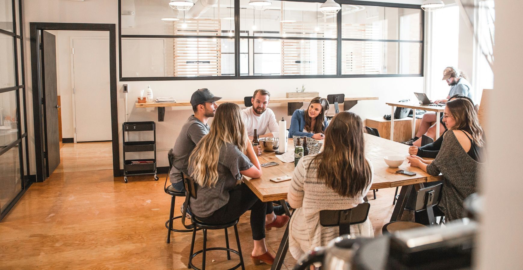 Why Top-Performing Teams Prioritize Collaboration Over Control